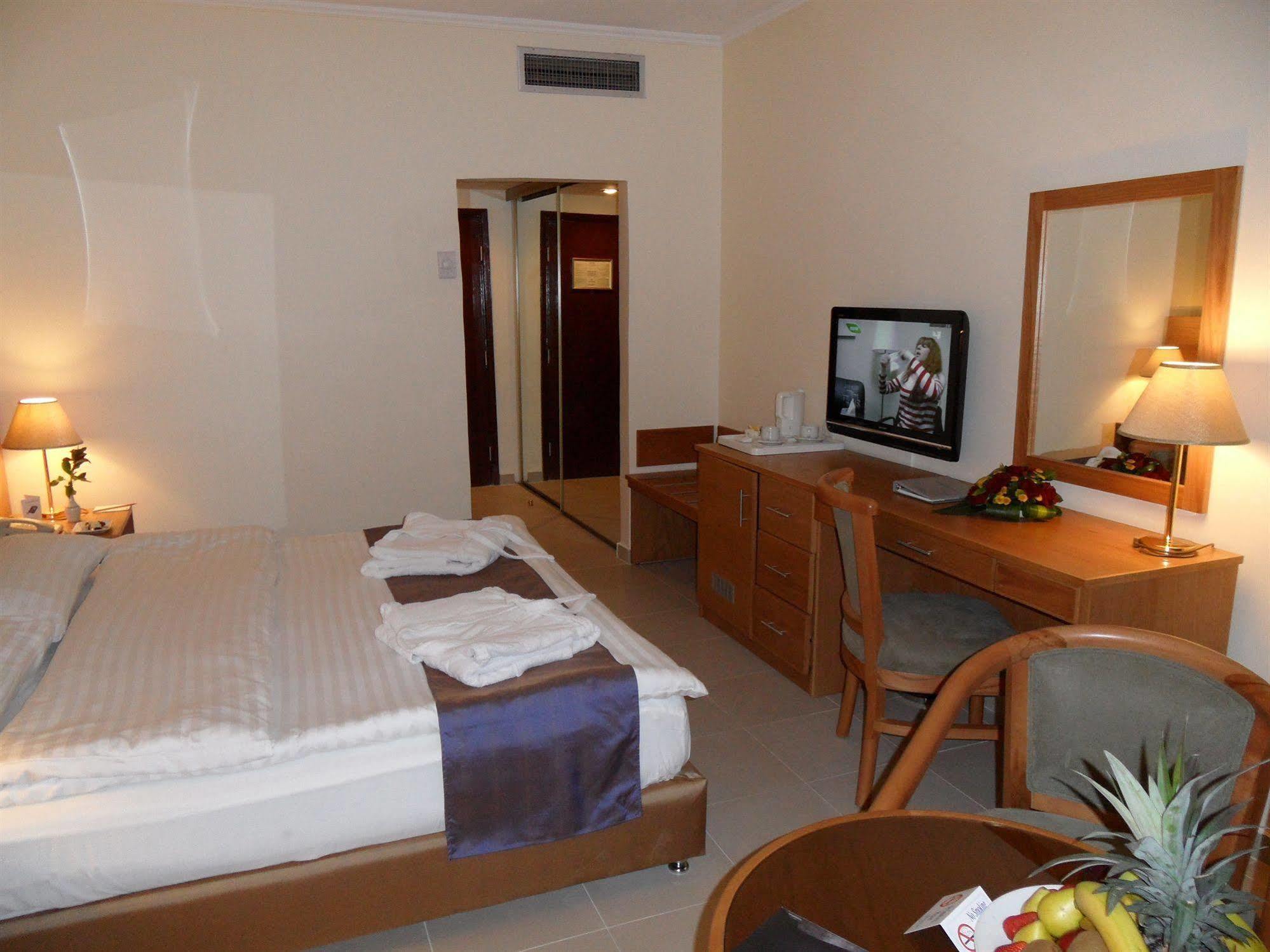 Aqaba Gulf Hotel Dış mekan fotoğraf
